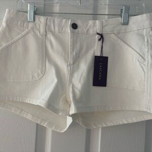 Lascana Size 8 White Shorts